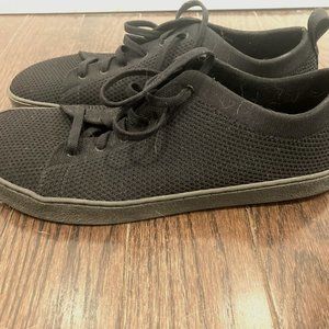 Groundies Men's Black Mesh Sneakers